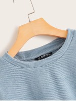 Drop Shoulder Solid Rib-knit Crop Top