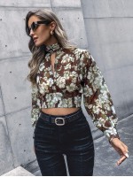 Allover Floral Print Crop Blouse