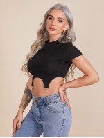 Asymmetrical Ring Hem Crop Tee