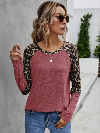 Contrast Leopard Raglan Sleeve Tee