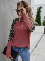 Contrast Leopard Raglan Sleeve Tee