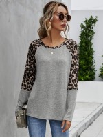 Leopard Print Raglan Sleeve Tee