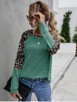 Leopard Print Raglan Sleeve Tee