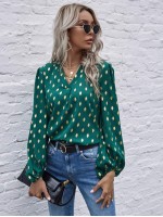 Foil Print Curved Hem Blouse