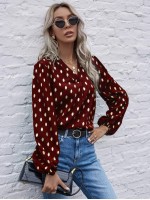 Foil Print Curved Hem Blouse