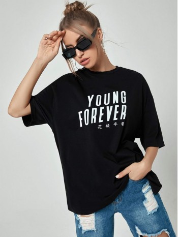 Chinese Letter Graphic Oversized Tee