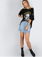 Skull & Slogan Graphic Distressed Boyfriend Tee