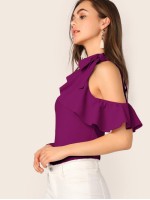 Cut Out Shoulder Knotted Ruffle Top