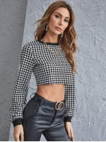 Houndstooth Pattern Crop Tee