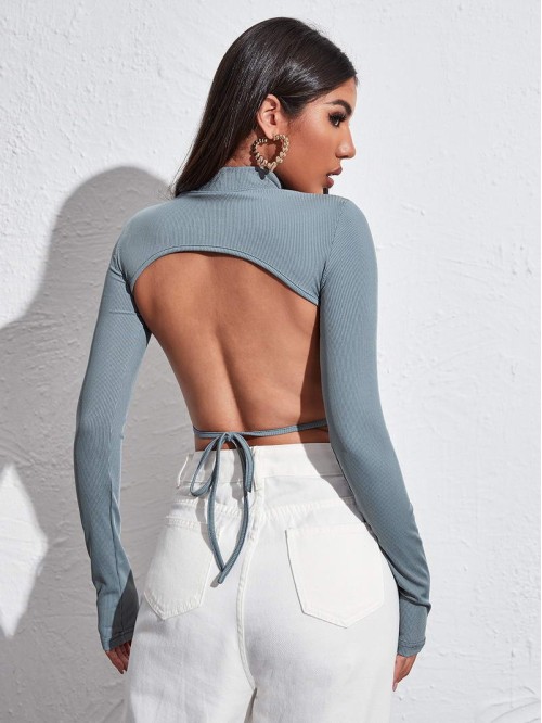 Mock-neck Knotted Backless Crop Tee