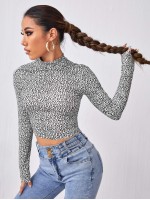 Mock Neck Leopard Crop Tee