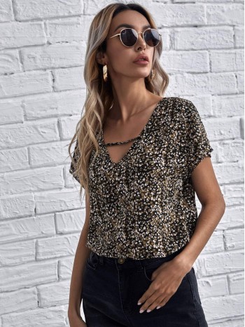 Keyhole Neck All Over Print Top