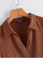 Collared V-neck Rib-knit Tee