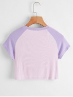 Figure Print Colorblock Crop Tee