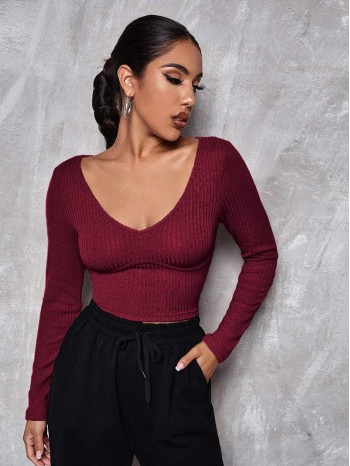 V Neck Solid Fitted Crop Tee