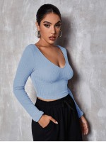 V Neck Solid Fitted Crop Tee