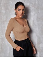 V Neck Solid Fitted Crop Tee