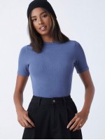 Mock Neck Solid Rib-knit Tee