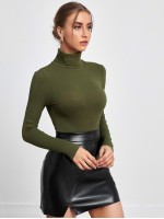 Turtle Neck Rib-knit Top