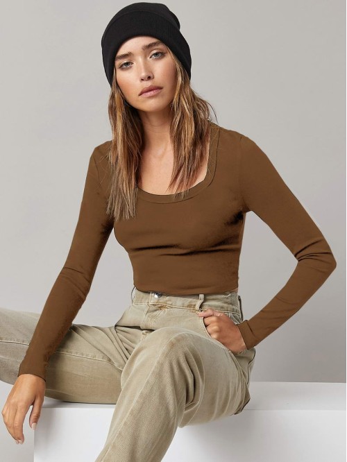 Scoop Neck Solid Crop Tee